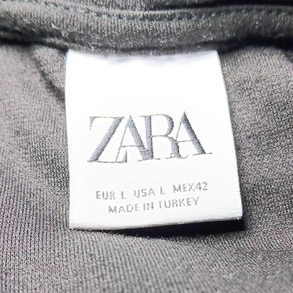 Zara Classic Black Men's Hoodie - Picture 3 of 5